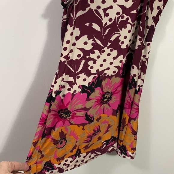 Wet Seal tank with spaghetti straps, very colorful, says Med see measurements - Picture 4 of 4